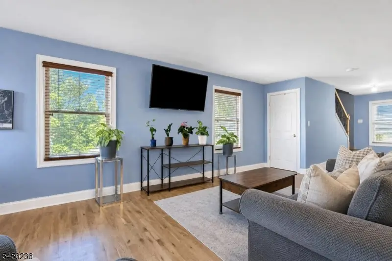 2 San Bar Dr, Lake Hopatcong, NJ 07849 - #3
