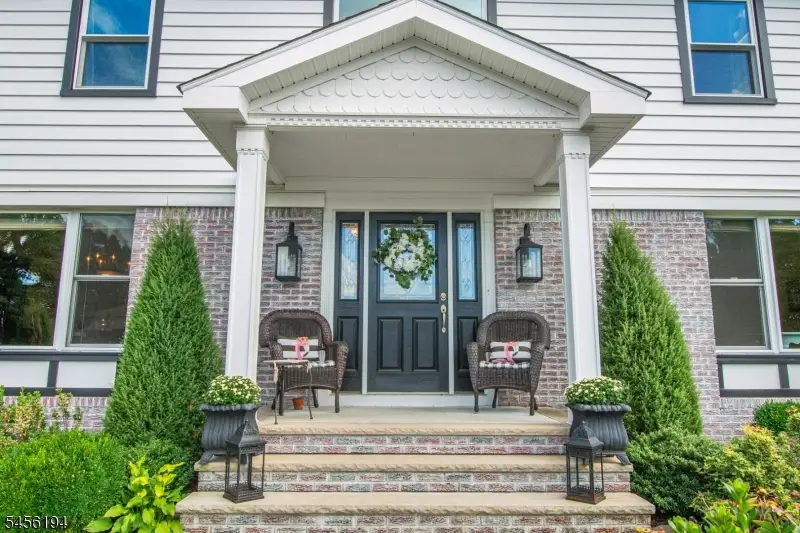 25 Crestwood Ave West, Fairfield, NJ 07004 - #2