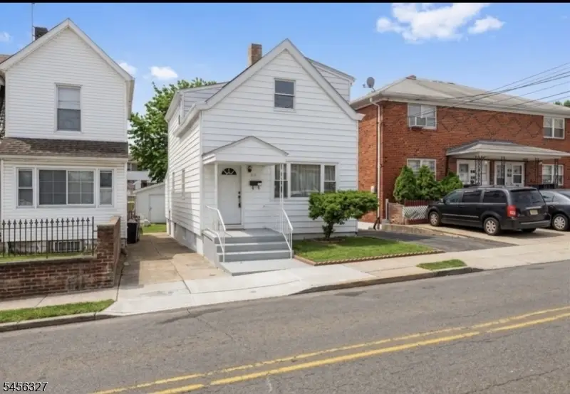 415 Preakness Ave, Paterson, NJ 07502 - #1