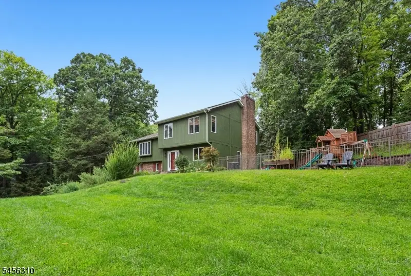 10 Up A Way Dr, Vernon, NJ 07461 - #2