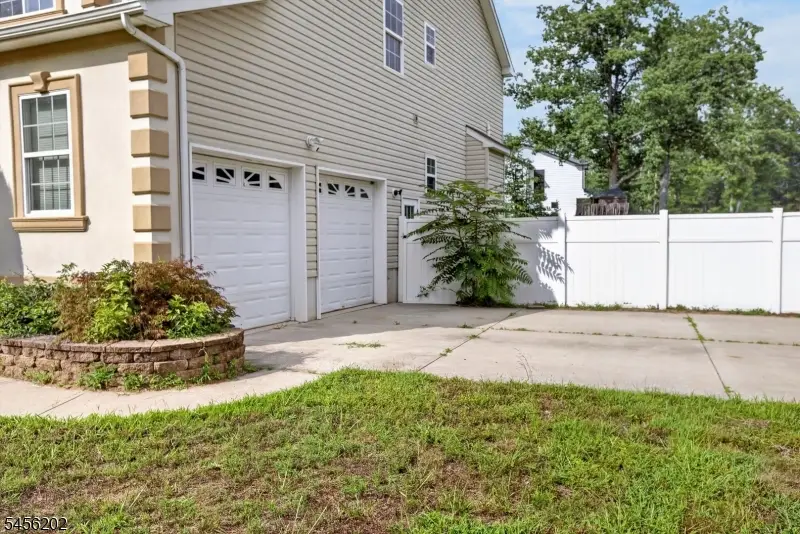 893 Lakehurst Ave, Jackson, NJ 08527 - #3