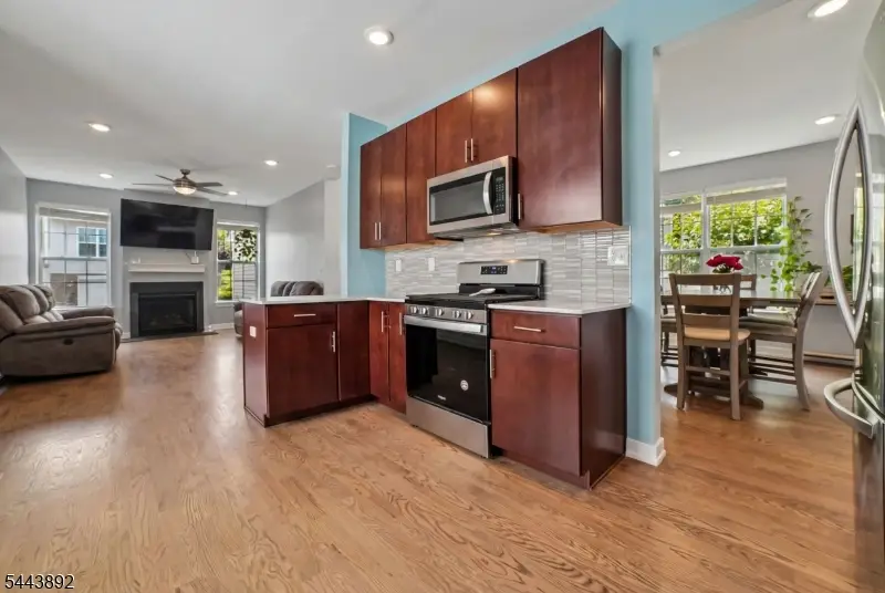 90 Sowers Dr, Mount Olive, NJ 07840 - #3