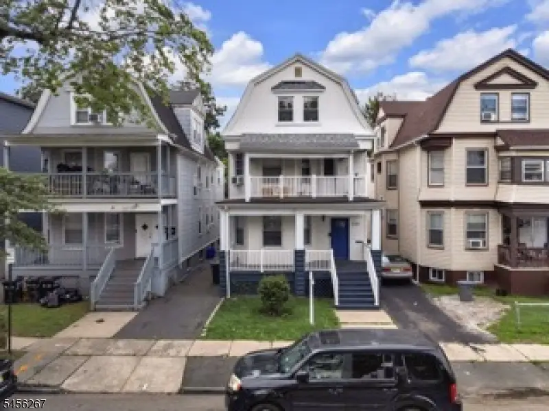 233 S Clinton St, East Orange, NJ 07018 - #3