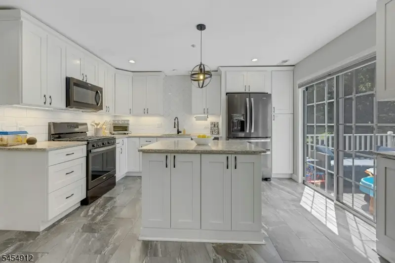 1503 Cornwall Rd, Mahwah, NJ 07430 - #1