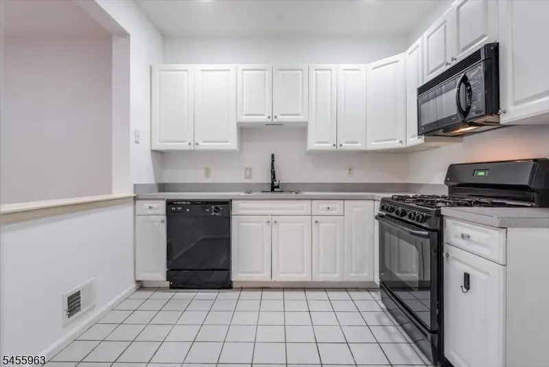 627 Old Dover Rd, Parsippany Troy Hills, NJ 07950 - #3