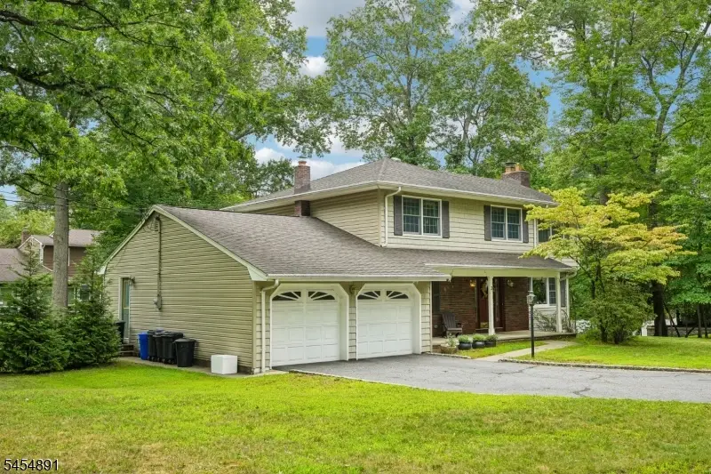 3 Kennedy Ct, Wayne, NJ 07470 - #3