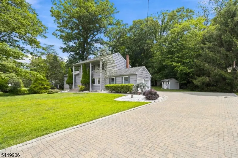 6 Meadowbrook Rd, Randolph, NJ 07869 - #3