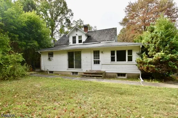 29 Moosepac Ln, Jefferson Twp., NJ 07438