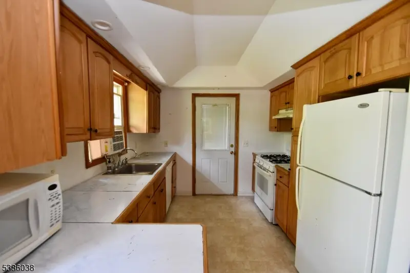 29 Moosepac Ln, Oak Ridge, NJ 07438 - #2