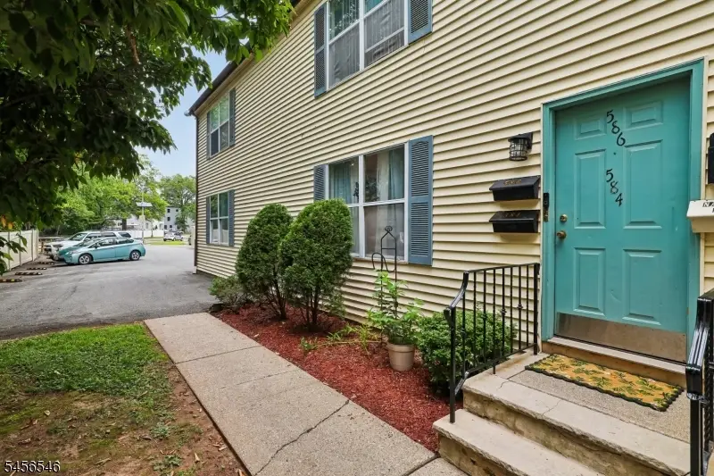 584 Thomas Blvd #1A, East Orange, NJ 07017 - #1