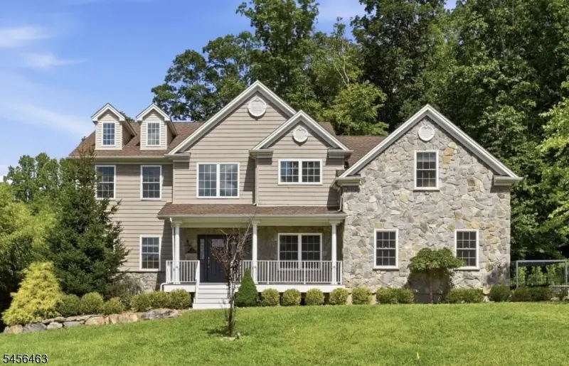 5 Jared Pl, Mount Olive, NJ 07828 - #1