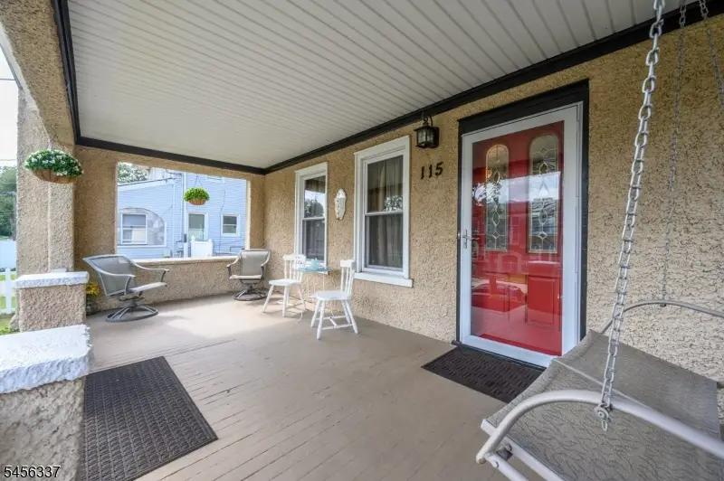 115 E 6th Ave, Roselle, NJ 07203 - #2