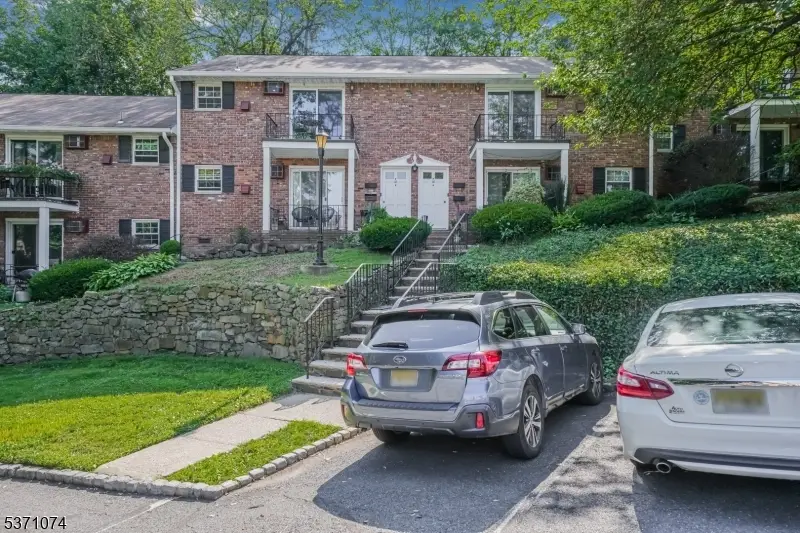 320 South Street #18H, Morristown, NJ 07960 - #1