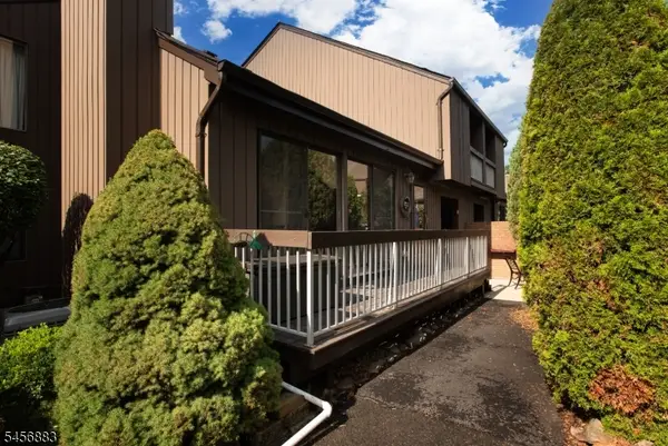3722 Bloomingdale Dr, Hillsborough Twp., NJ 08844