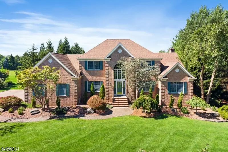 2 Daltrui Dr, Blackwells Mills, NJ 08844 - #1