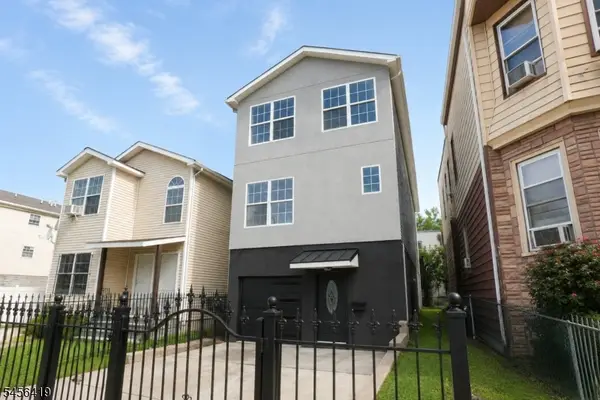 136 19th Ave, Irvington Twp., NJ 07111