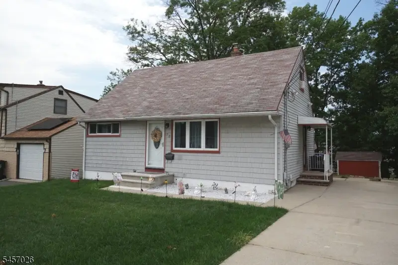 22 Lowell St, Iselin, NJ 08830 - #1