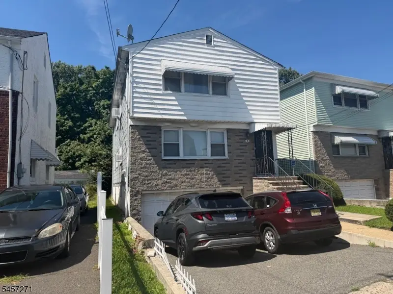 81 Chestnut Ave, Irvington, NJ 07111 - #3