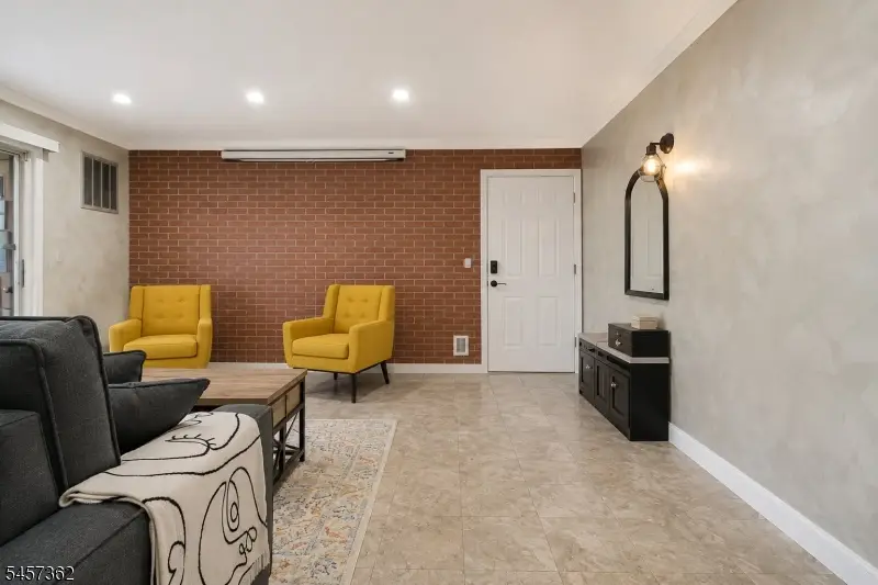 58 S 2nd St #2A, Elizabethport, NJ 07206 - #2