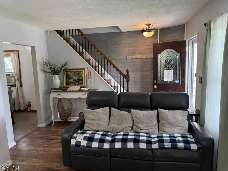 60 Willet St, Bloomfield, NJ 07003 - #1