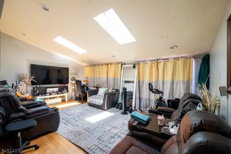 233-12 Nesbit Ter, Irvington, NJ 07111 - #2
