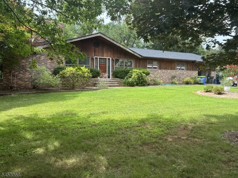 1996 Amwell Rd, Franklin, NJ 08873 - #1