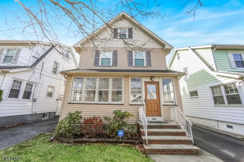 466 Beardsley Ave, Ampere North, NJ 07003 - #2