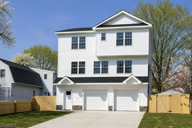 217 Seeley Ave, Keansburg, NJ 07734 - #3