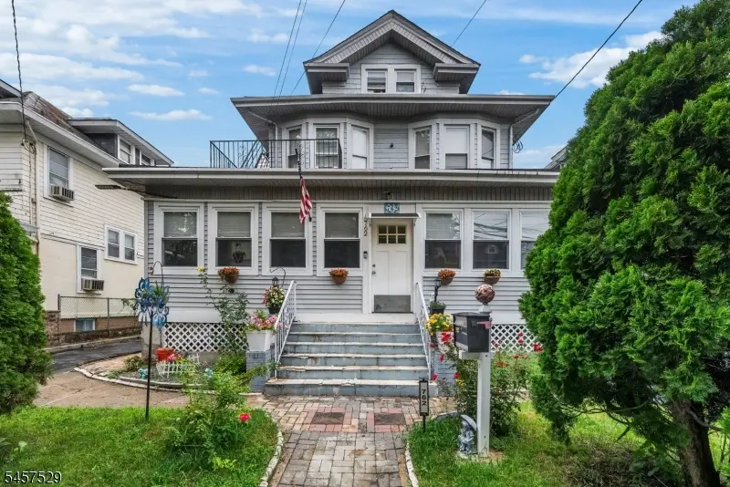 760 Parker St, Newark, NJ 07104 - #1