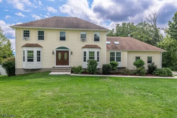 17 Telfer Dr, Vernon Twp., NJ 07462