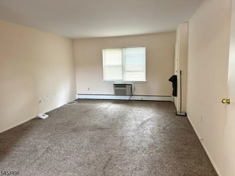 1120 Valley Rd #1B, Wayne, NJ 07470 - #3