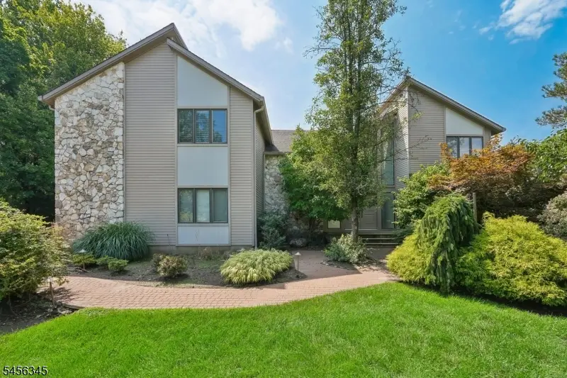 56 Roosevelt Blvd, North Caldwell, NJ 07006 - #2