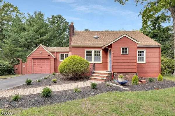 52 Midvale Ave, Long Hill Twp., NJ 07946