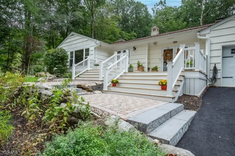 119 W Valley Brook Rd, Washington, NJ 07830 - #3