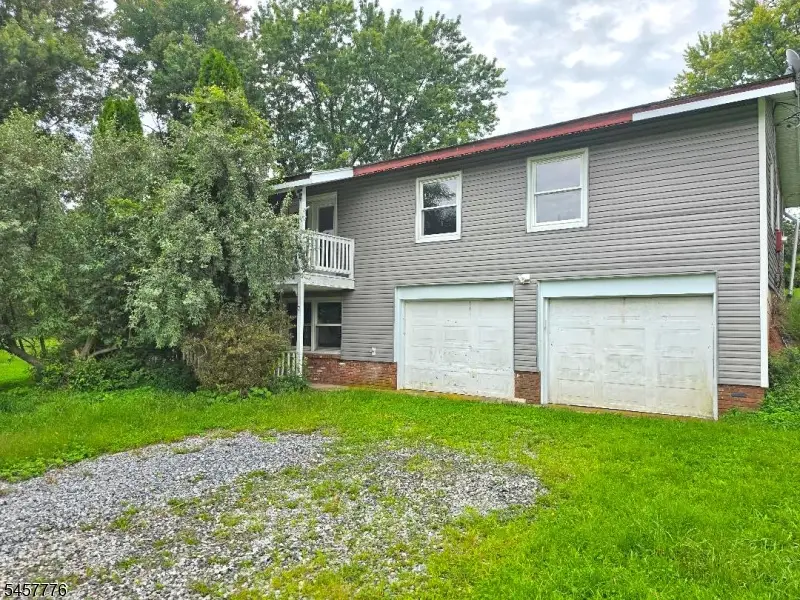 7 Jeanette Ln, Holland, NJ 08848 - #1