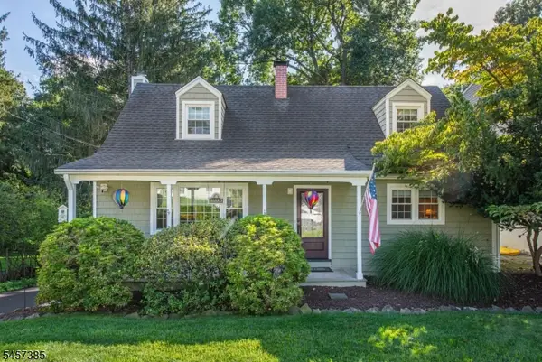 48 Oneida Ave, Oakland Boro, NJ 07436