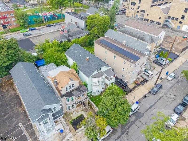 270 Hamilton Ave, Paterson, NJ 07501 - #3