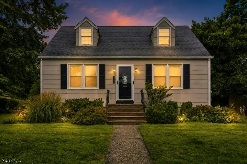 372 S Union Ave, Cranford, NJ 07016 - #1