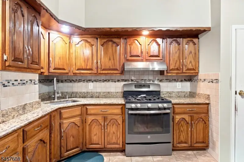 321 Ferry St, Newark, NJ 07105 - #2
