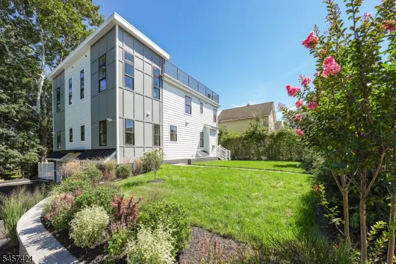 45 B Ocean St #B, Millburn, NJ 07041 - #3