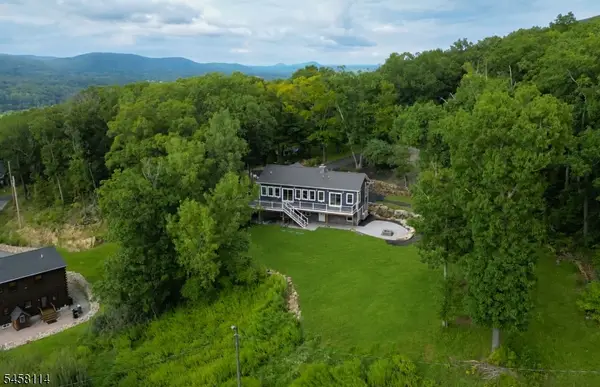 10 Alpine Trl, Vernon Twp., NJ 07462