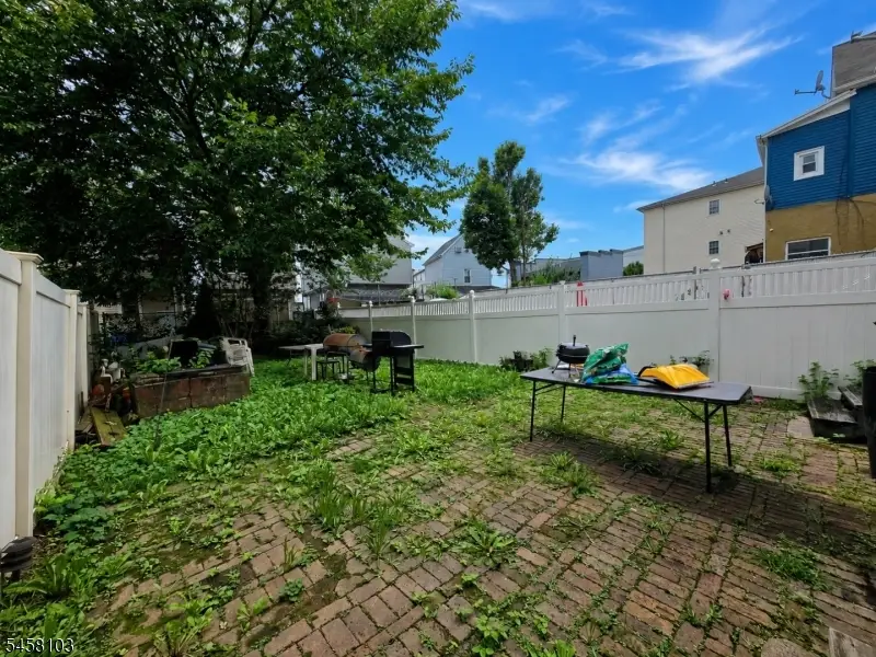 744 Trumbull St, Elizabeth, NJ 07201 - #3