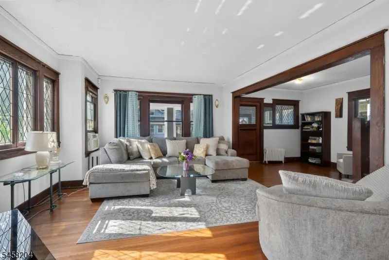 19 Ashwood Ter, West Orange, NJ 07052 - #1