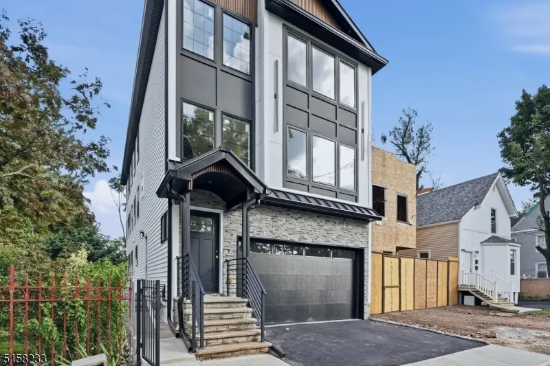 92 Speedway Ave #3, Newark, NJ 07106 - #2