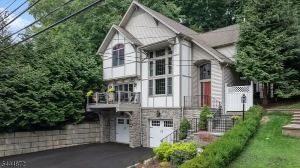 429 E Shore Trl, Sparta Twp., NJ 07871