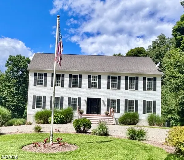 34 Longview Lane, Vernon Twp., NJ 07419