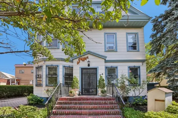 30 Somme St, Newark City, NJ 07105