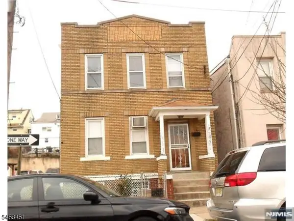 37 Corabelle Ave, Lodi Boro, NJ 07644
