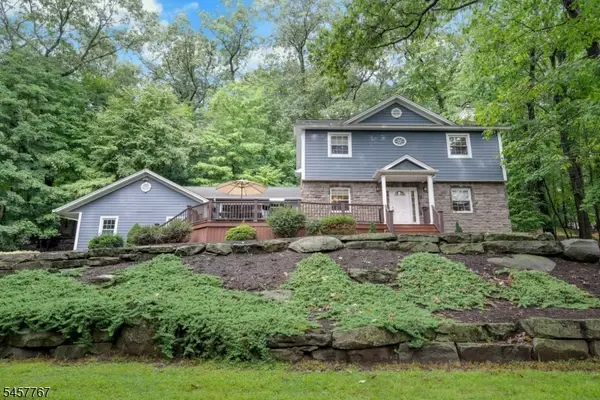 16 Rockledge Rd, Montville Twp., NJ 07045