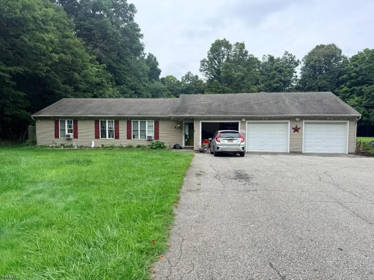 172 New Rd, Montague, NJ 07827 - #1